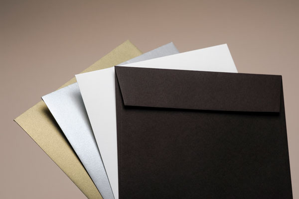 2021 Carte de voeux Intaglio, la photo des couleurs des enveloppes au format 16 x 16