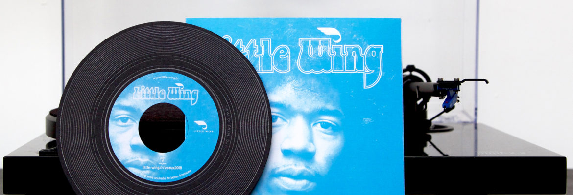 Carte de voeux sous la forme d'un disque 45tours avec sa pochette Little Wing de Hendrix gravé argent imprimé et façonné par Intaglio